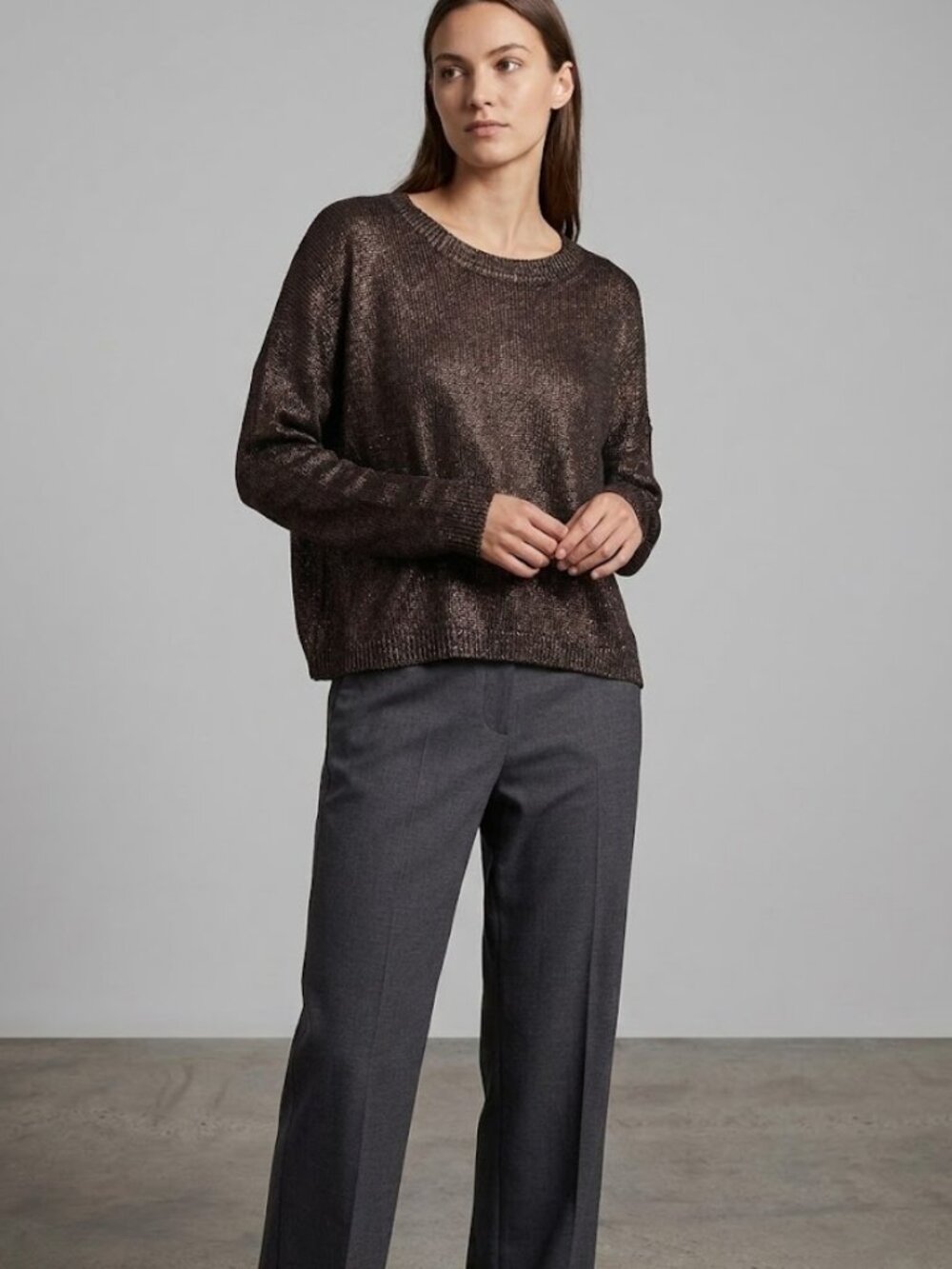 VINCE Bronze Metallic Coated Round Neck Sweater